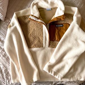 Columbia Cream and Tan Utility Jacket